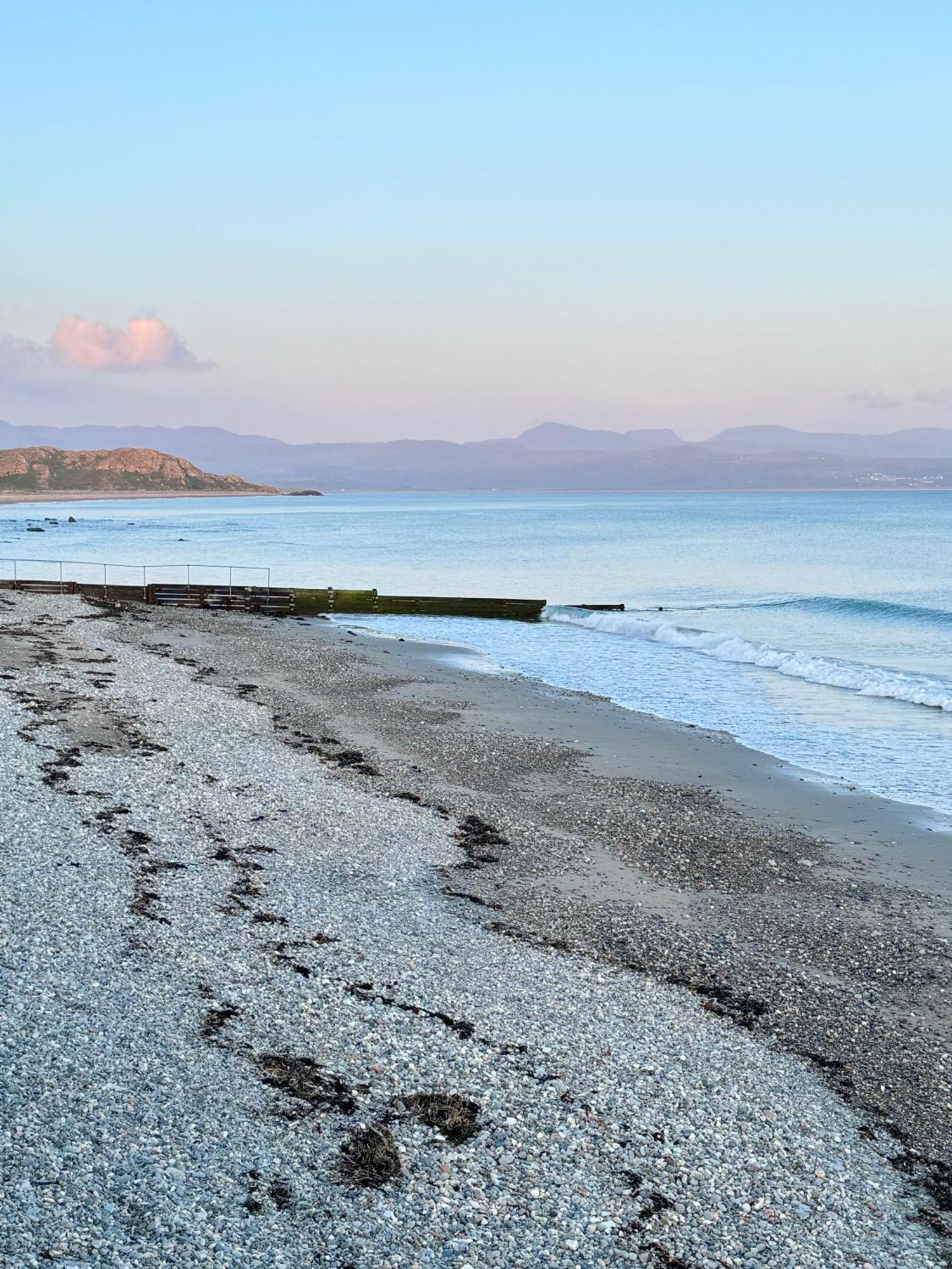 Church Duplex With Breathtaking Sea & Mountain Views Apartment Criccieth Exterior photo